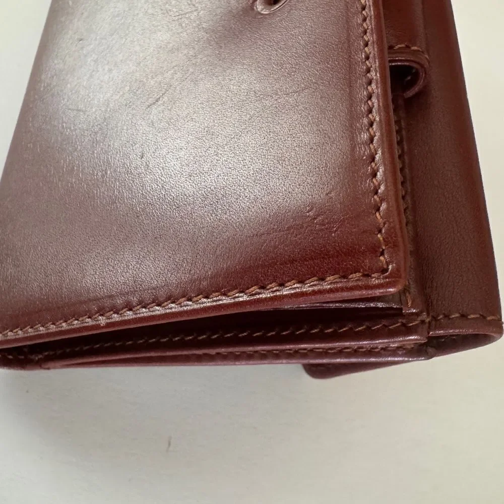Salvatore Ferragamo Brown Leather Vintage Bi-Fold Wallet w/ Gancini Closure